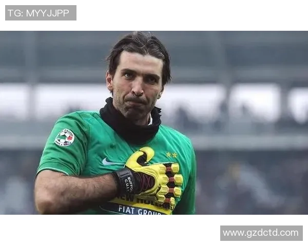 土耳其足球传奇苏克：从绿茵场到历史长河中的不朽巨星