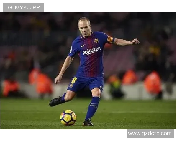 足球球星水平下降的原因与影响分析以及未来发展趋势探讨 足球球星水平下降的原因与影响分析以及未来发展趋势探讨